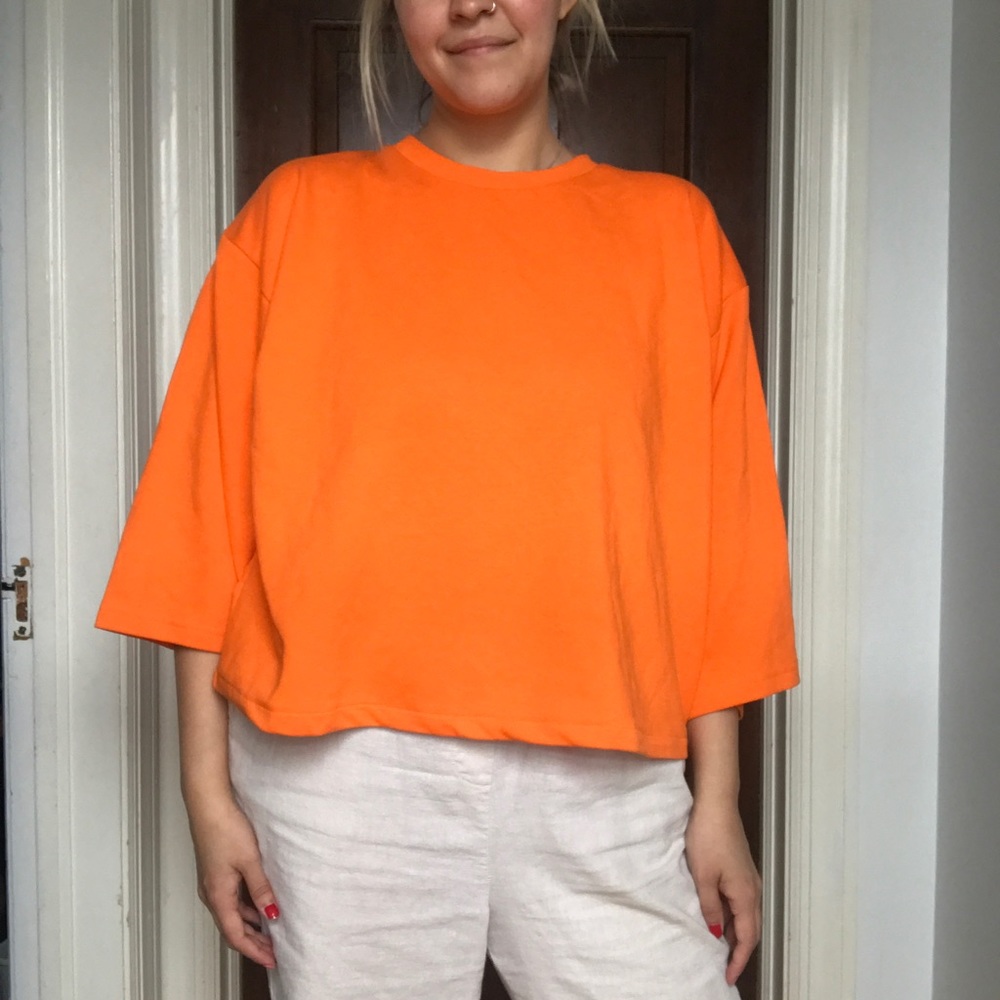 bright cropped sleeve blouse